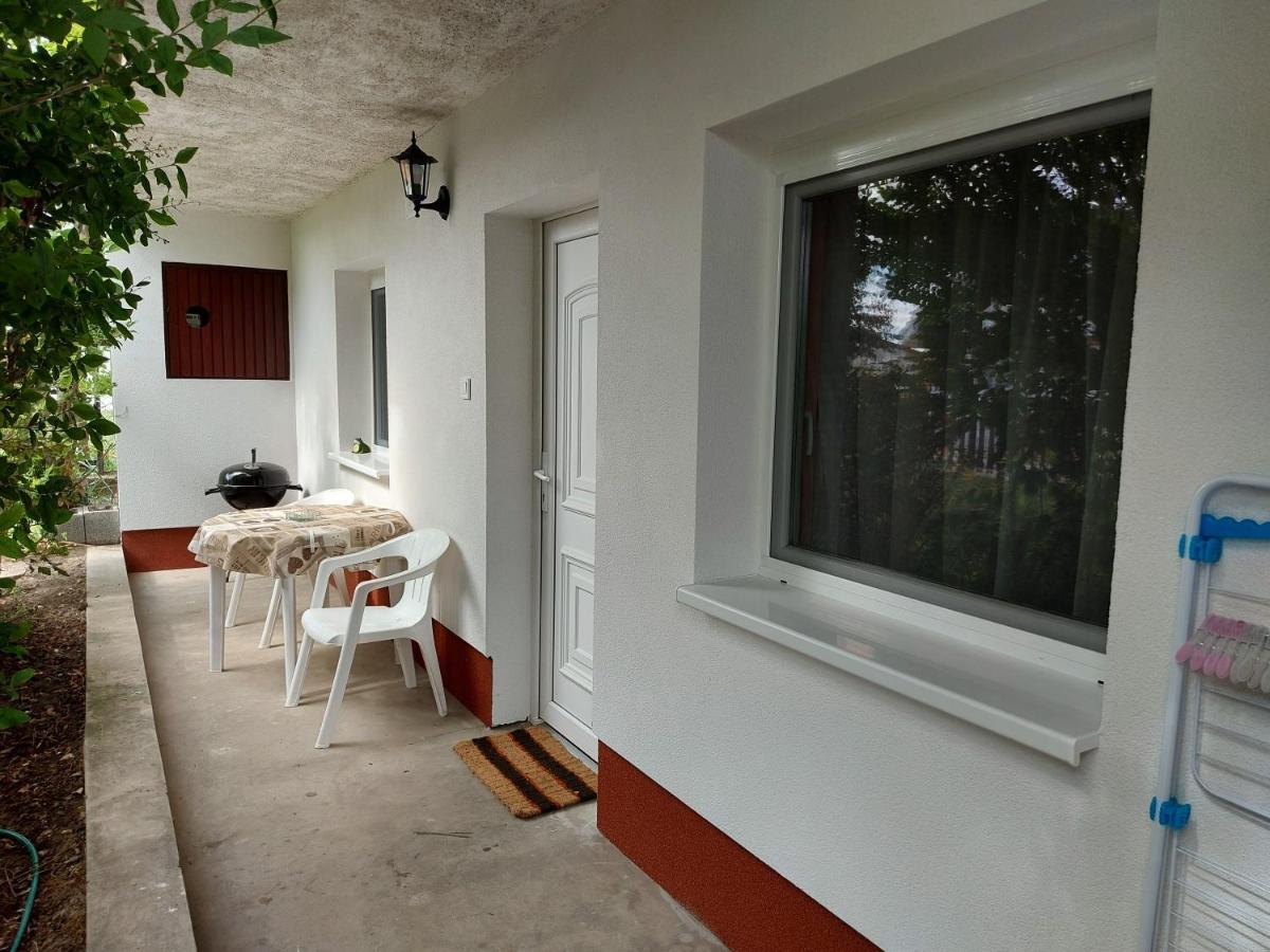 Nora Apartman Balatonlelle Dış mekan fotoğraf